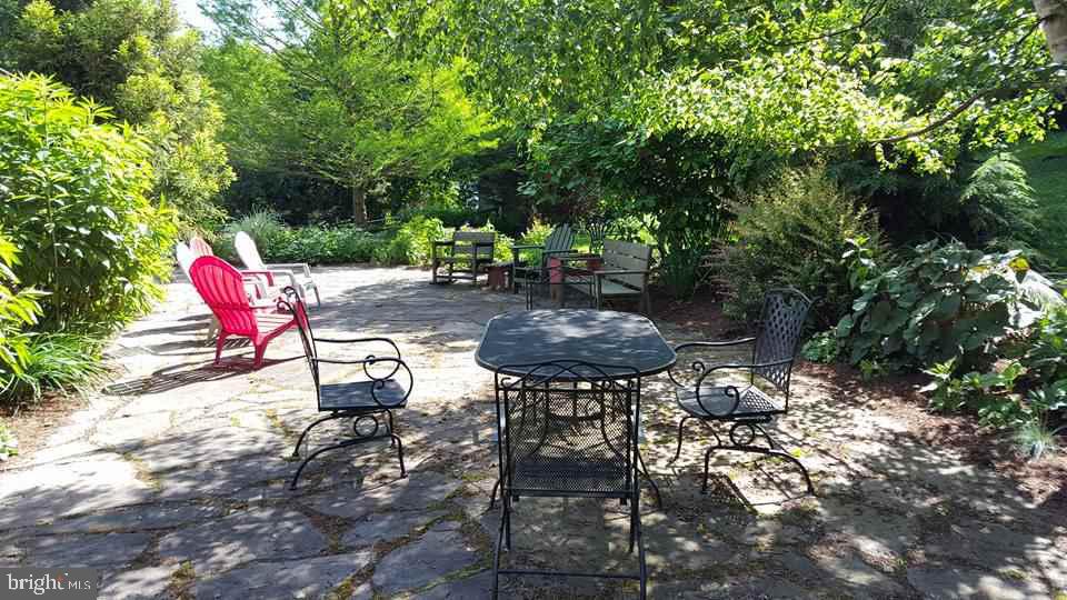 2120 Walnut Bottom Road Carlisle, PA 17015 - Photo 7 of 25 Gallery Image 7