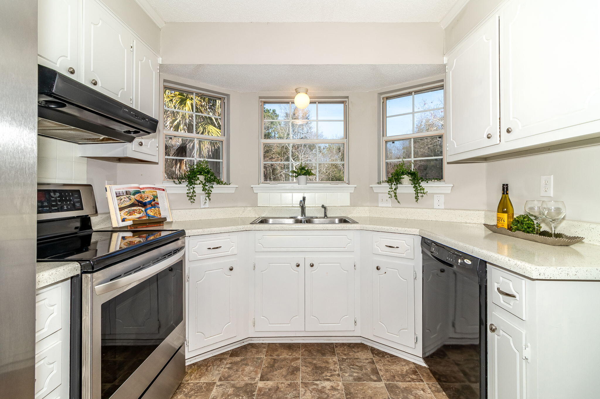 633 Ridgefield Drive North Augusta, SC 29841 - Photo 20 of 47 Kitchen