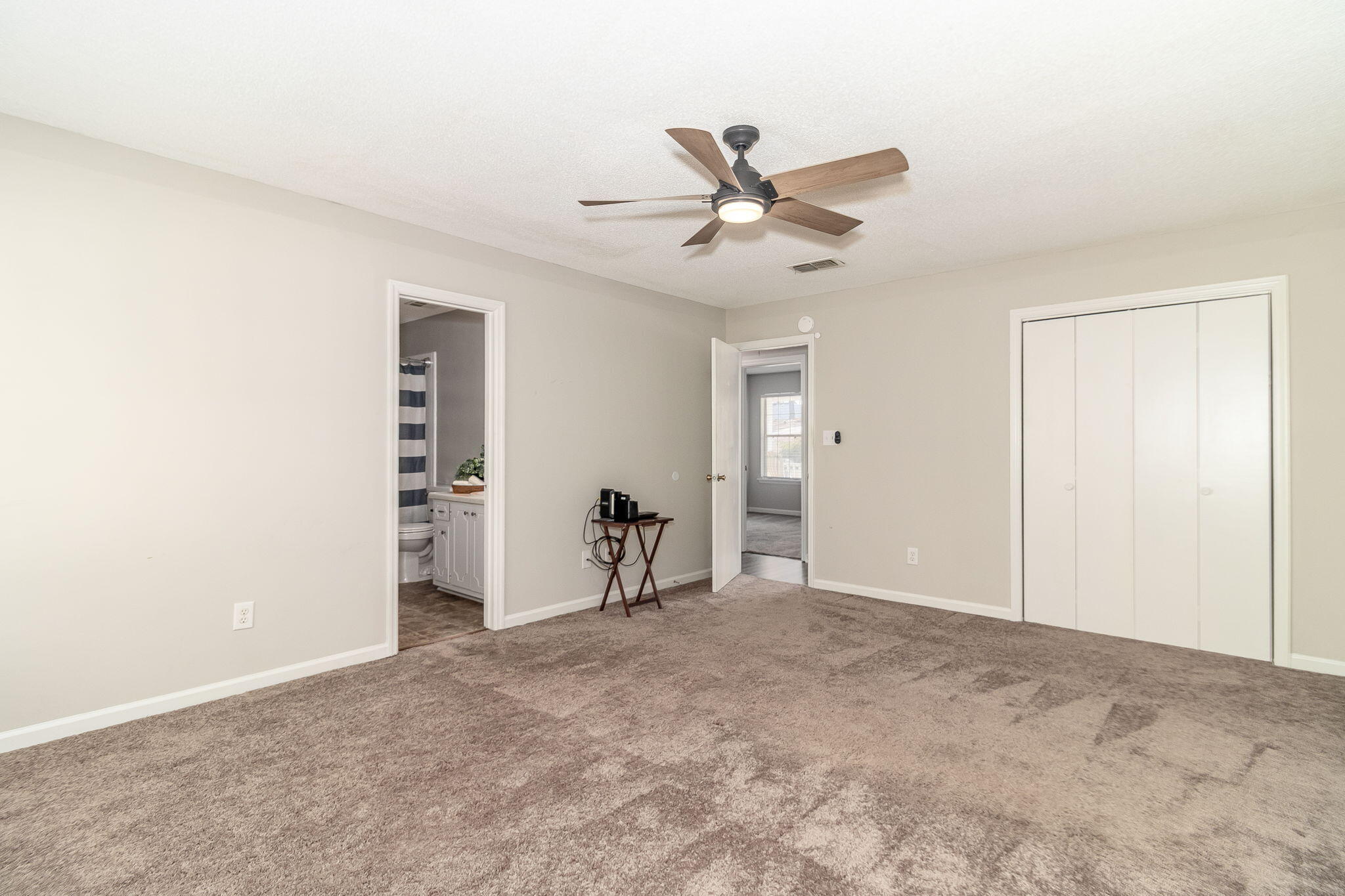 633 Ridgefield Drive North Augusta, SC 29841 - Photo 24 of 47 Primary Bedroom