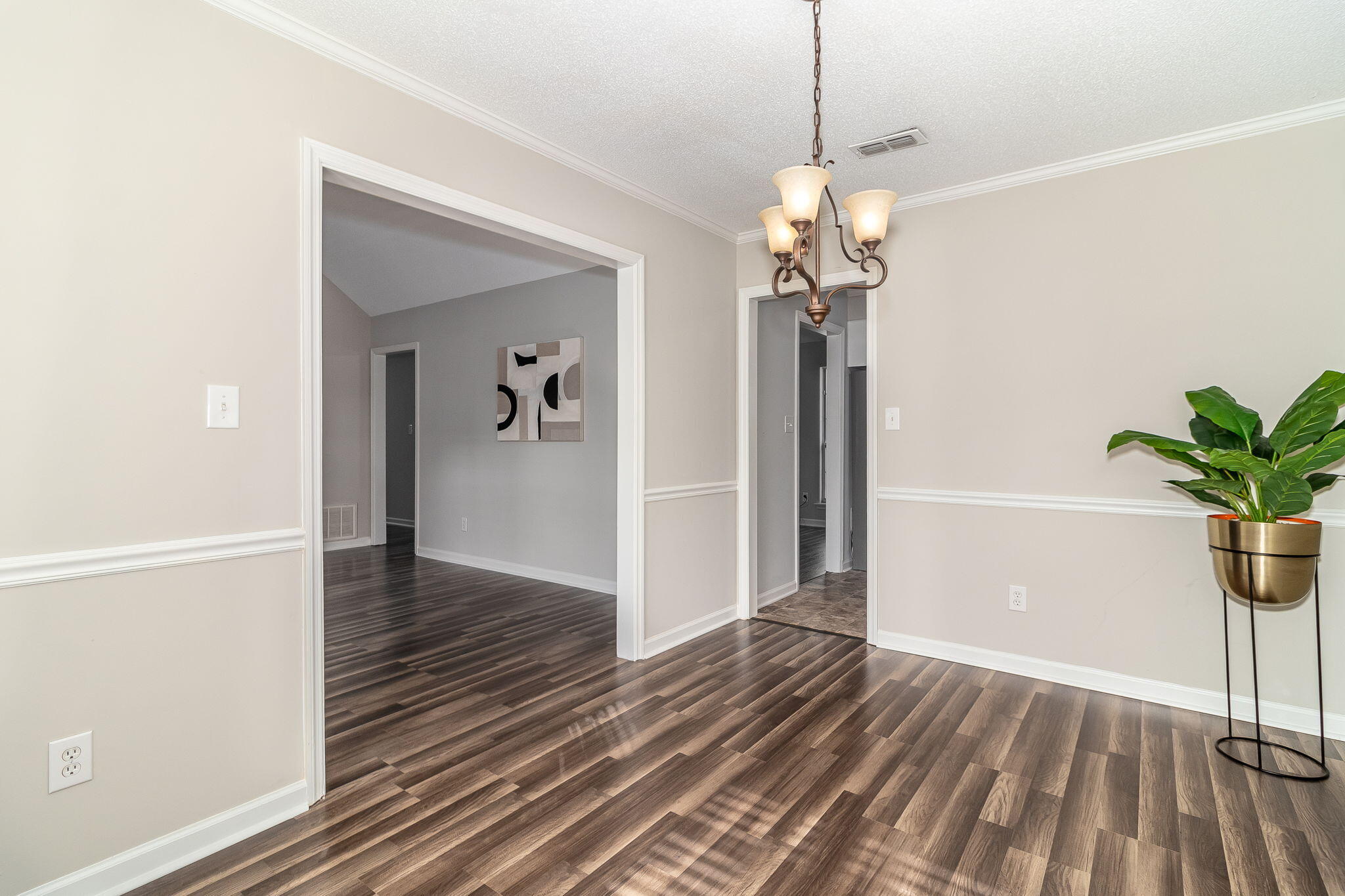 633 Ridgefield Drive North Augusta, SC 29841 - Photo 9 of 47 Dining Room