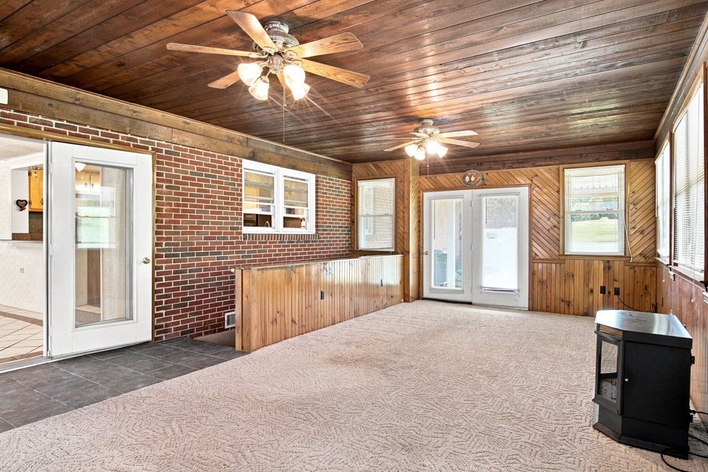 181 Ridgeview Road Northwest Floyd, VA 24091 - Photo 33 of 71 Gallery Image 33