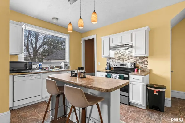 $135,000 | 135 North State Street, Springfield, IL 62702