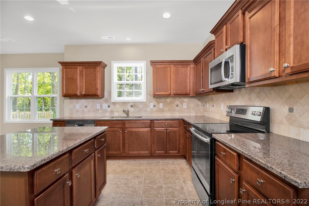 42 Raintree Lane Spring Lake, NC 28390 - Photo 9 of 40 Gallery Image 9