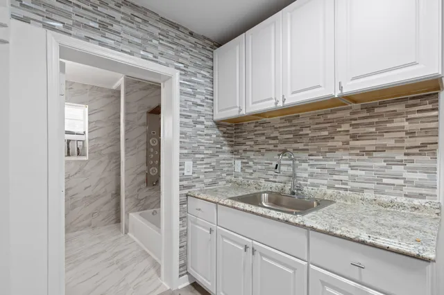 $1,800 | 1831 Juno Road, Unit B, North Palm Beach, FL 33408