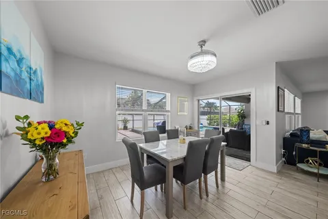 $520,000 | 2805 Southwest 35th Street, Cape Coral, FL 33914