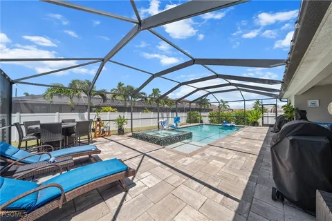 $520,000 | 2805 Southwest 35th Street, Cape Coral, FL 33914