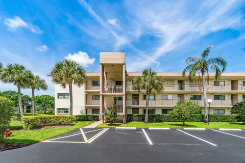 $239,900 | 5550 Witney Drive, Unit 102, Delray Beach, FL 33484