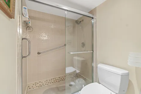 $239,900 | 5550 Witney Drive, Unit 102, Delray Beach, FL 33484