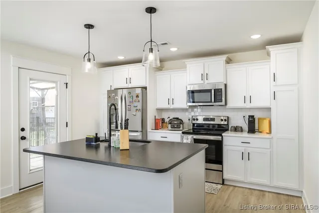 $324,900 | 610 Lonely Street, Memphis, IN 47143