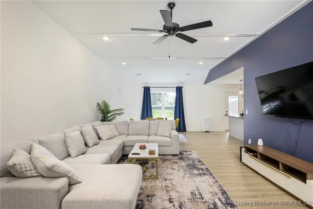 $324,900 | 610 Lonely Street, Memphis, IN 47143