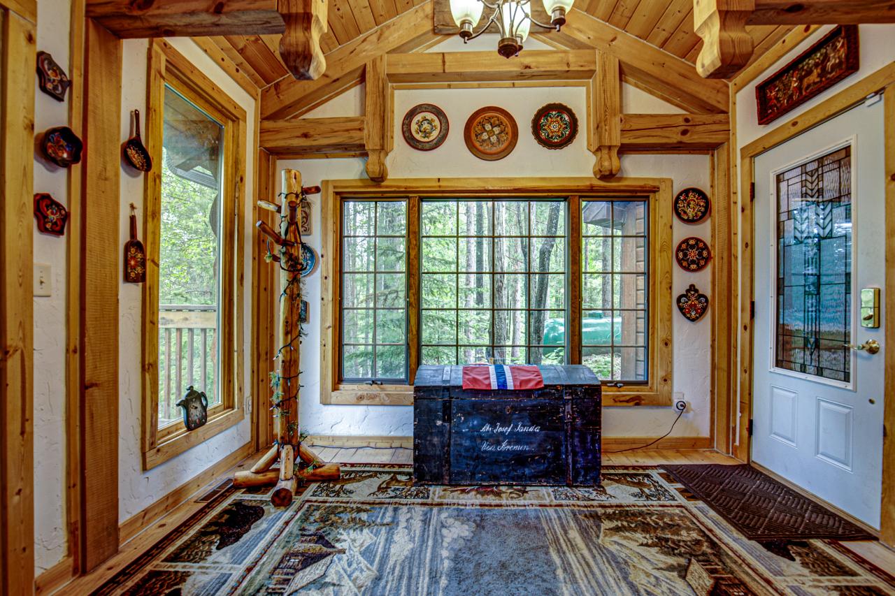 4592 Lake Hills Landing Road Eagle River, WI 54521 - Photo 8 of 24 Gallery Image 8