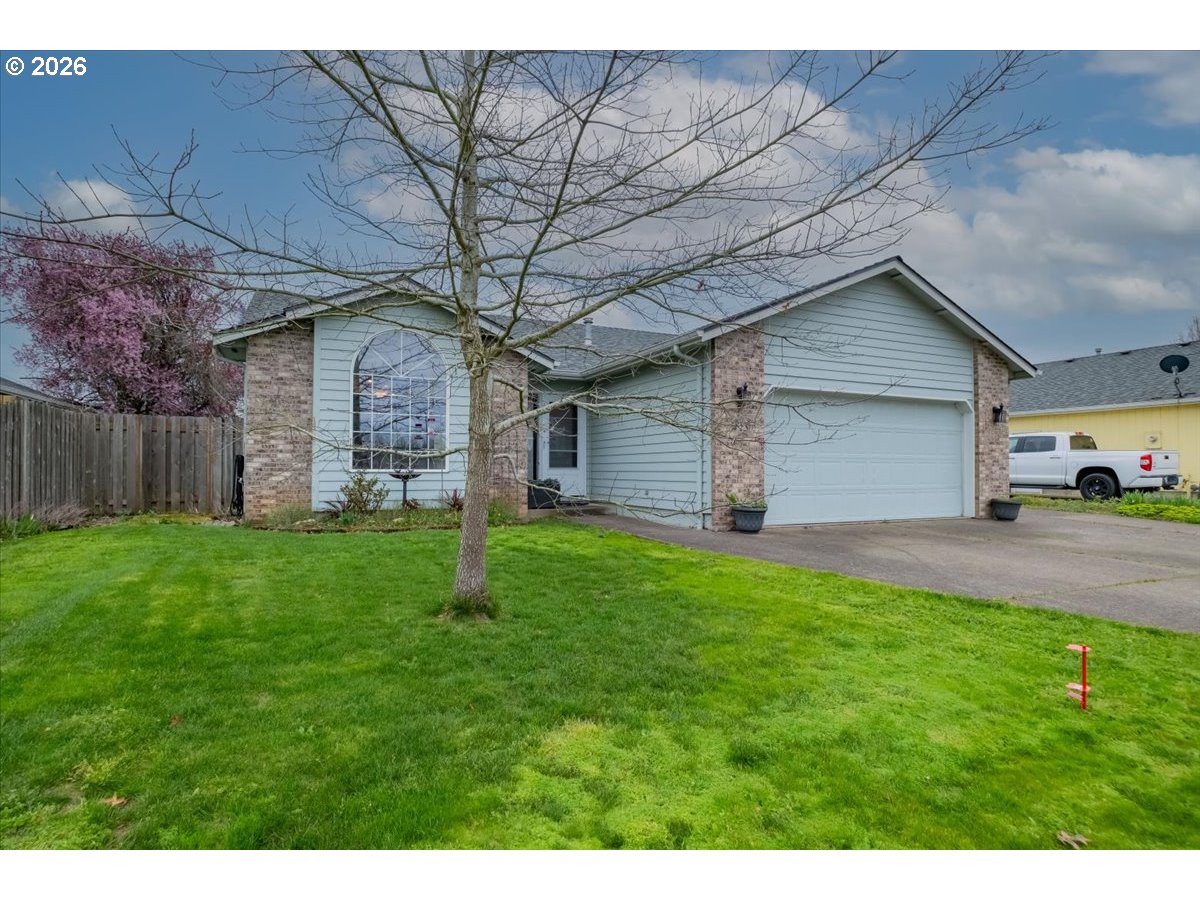 425 Timber Street Southeast Albany, OR 97322 - Photo 11 of 47