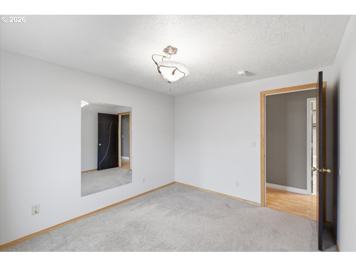 425 Timber Street Southeast Albany, OR 97322 - Photo 25 of 47