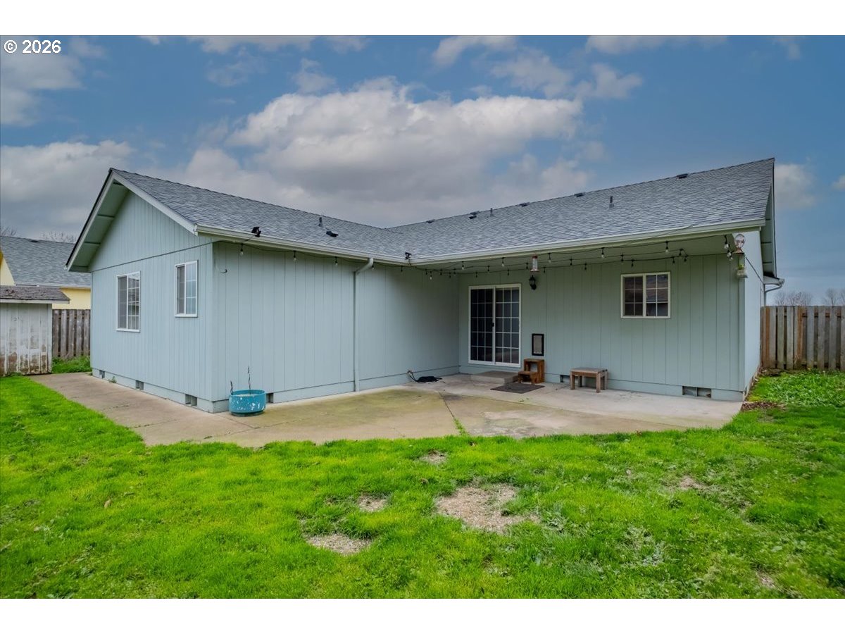 425 Timber Street Southeast Albany, OR 97322 - Photo 38 of 47