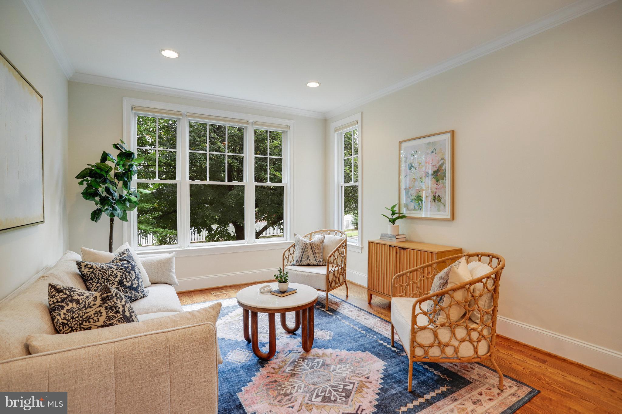 6108 Landon Lane Bethesda, MD 20817 - Photo 12 of 74 Living Room - Main Level