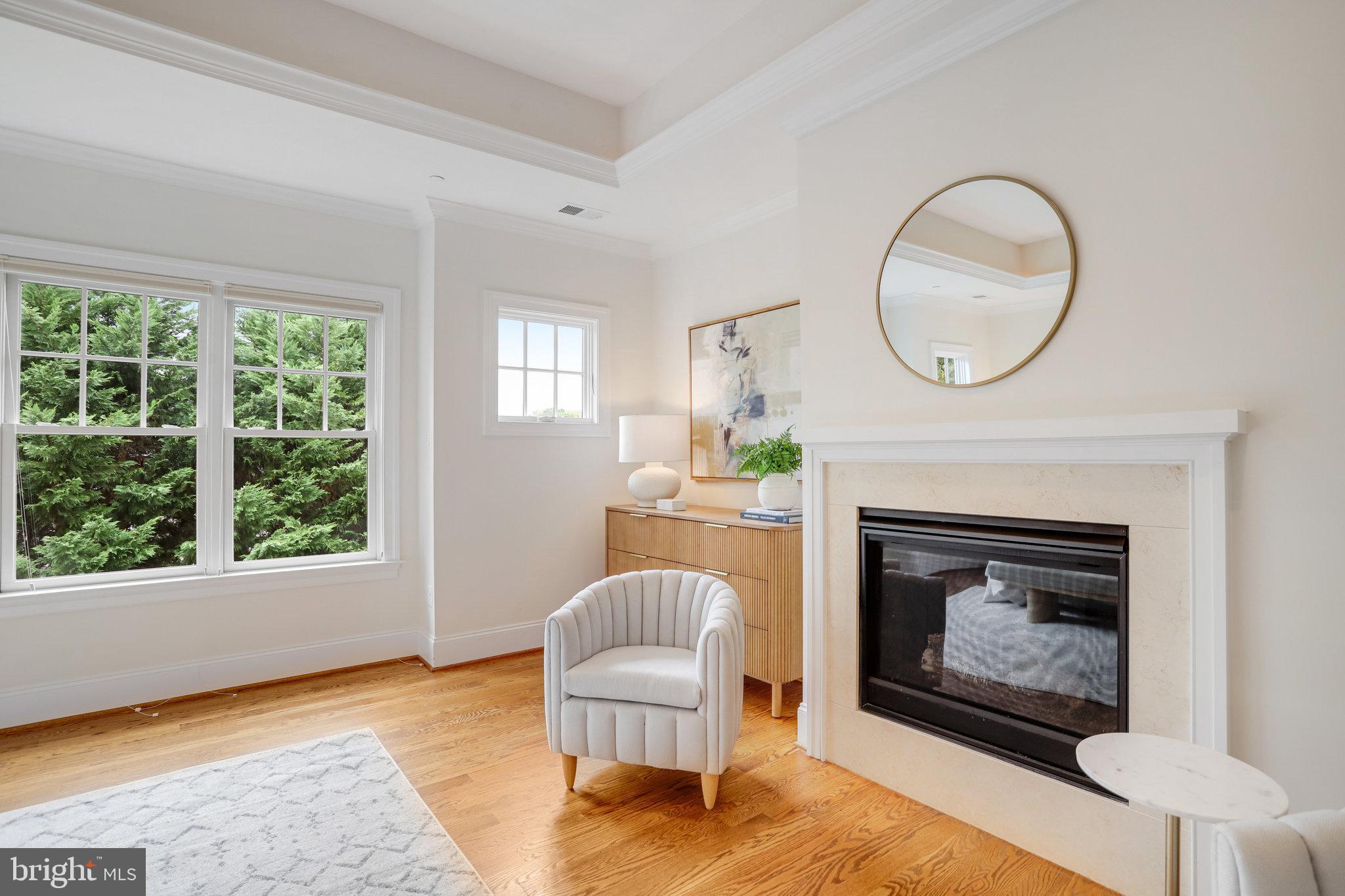 6108 Landon Lane Bethesda, MD 20817 - Photo 40 of 74 Primary w/ Gas Fireplace