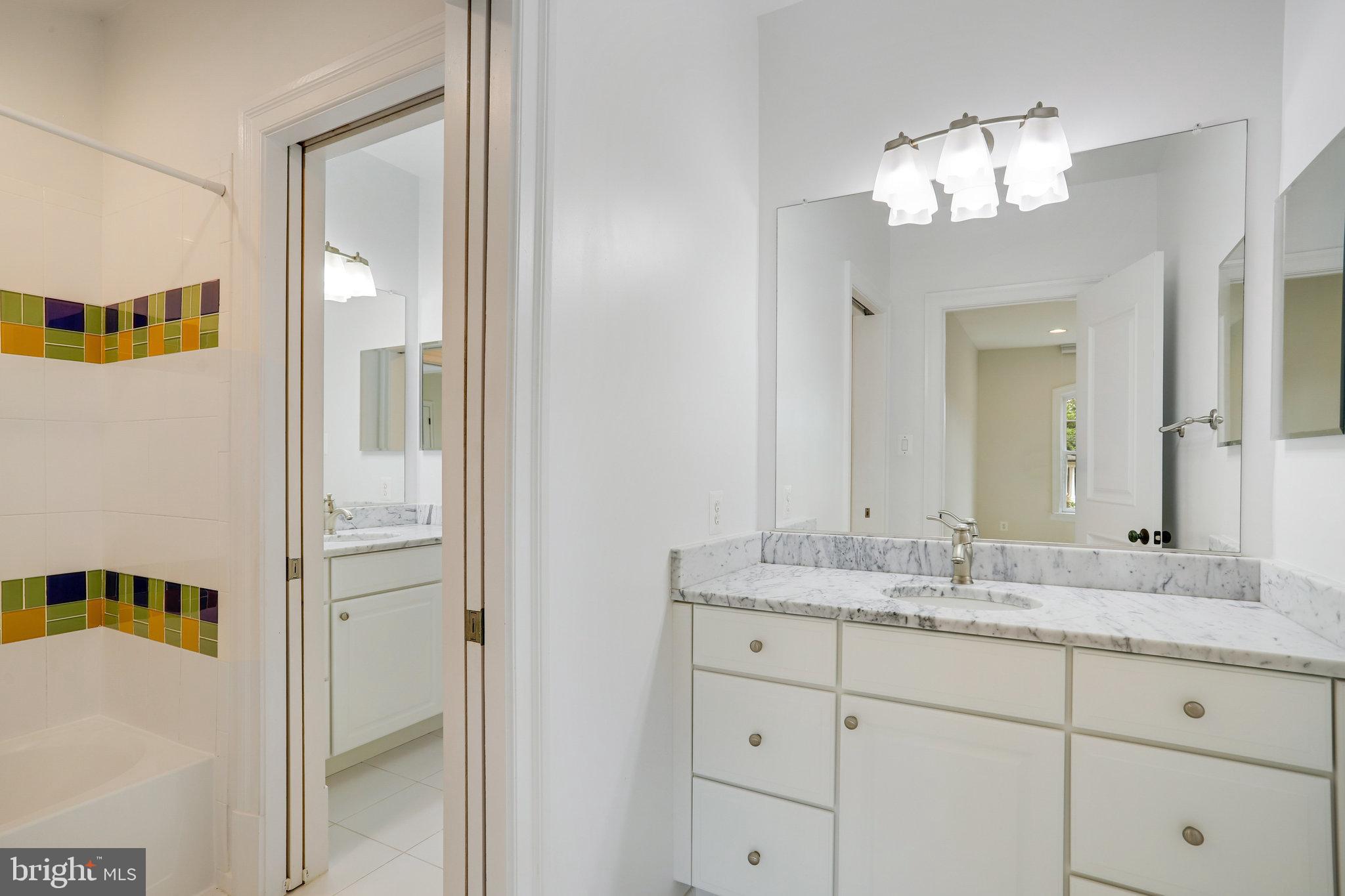 6108 Landon Lane Bethesda, MD 20817 - Photo 52 of 74 Jack & Jill Bath Between Bedroom #3 & #4