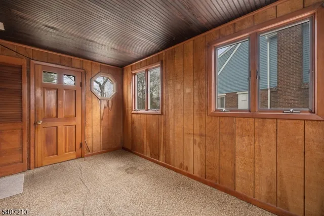 $589,000 | 27-02 Urban Place, Fair Lawn, NJ 07410