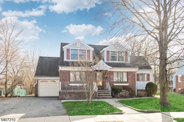 $589,000 | 27-02 Urban Place, Fair Lawn, NJ 07410