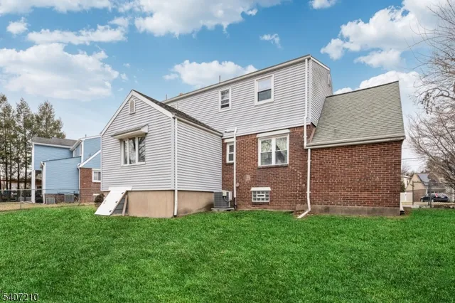 $589,000 | 27-02 Urban Place, Fair Lawn, NJ 07410