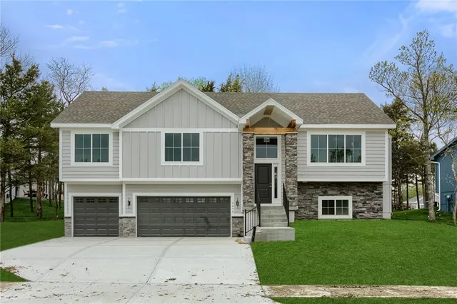 $524,500 | 14078 South Landon Street, Olathe, KS 66061