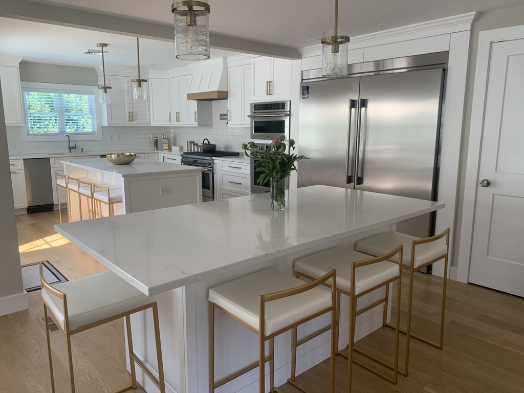 22 Kettering Road Norwood, MA 02062 - Photo 1 of 40 Gallery Image 1
