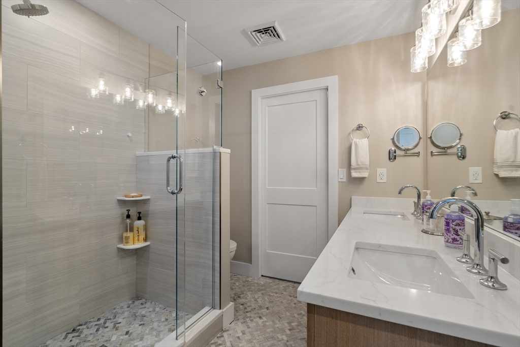22 Kettering Road Norwood, MA 02062 - Photo 22 of 40 Gallery Image 22