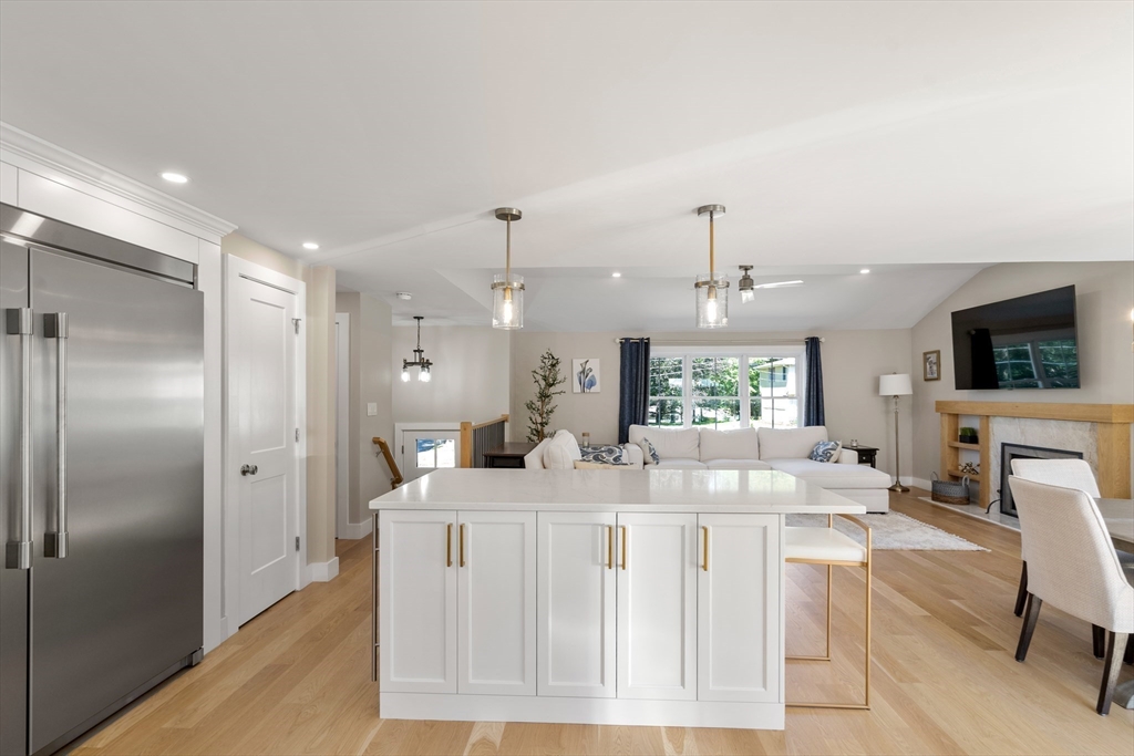 22 Kettering Road Norwood, MA 02062 - Photo 6 of 40 Gallery Image 6