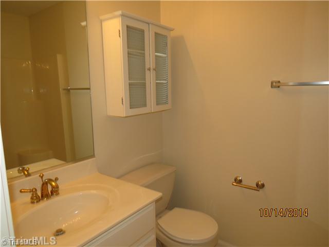 131 James High Point, Unit B High Point, NC 27265 - Photo 10 of 12 Interior Space/Layout.