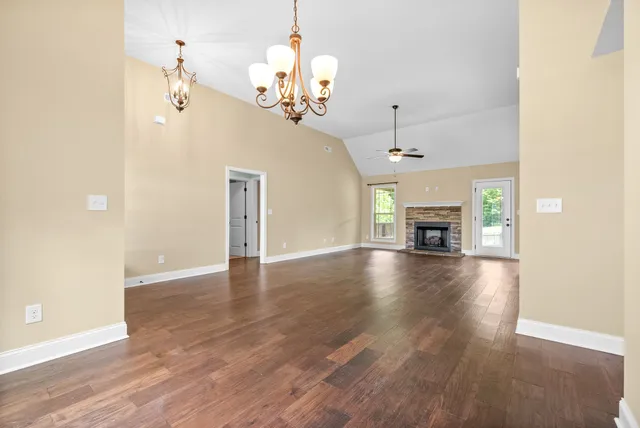 $1,995 | 1029 Garner Hills Drive, Clarksville, TN 37042