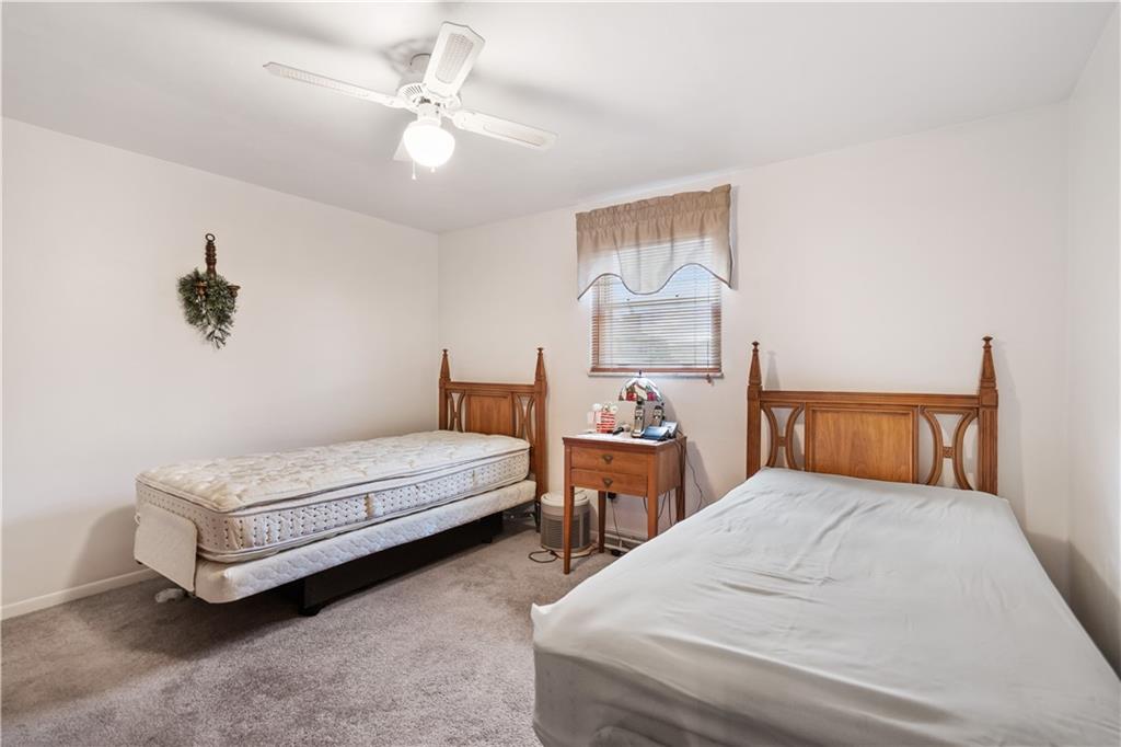 215 Seanor Road Irwin, PA 15642 - Photo 14 of 21 Gallery Image 14
