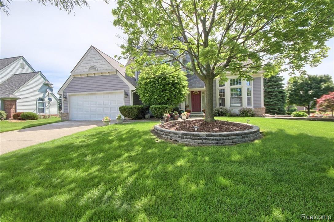39434 Squire Road Novi, MI 48375 - Photo 2 of 24 Front.jpg