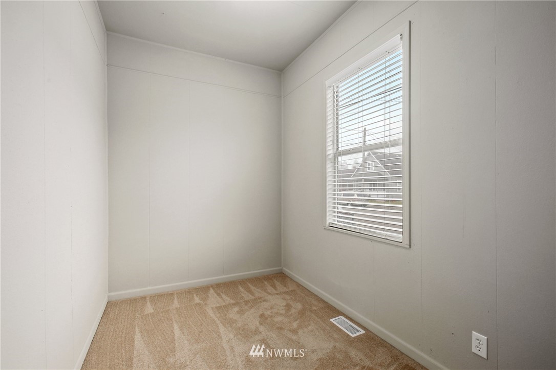 516 Morris Avenue South Renton, WA 98057 - Photo 14 of 20