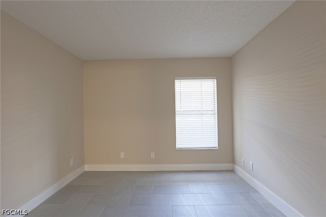 5331 Summerlin Road, Unit 3102 Fort Myers, FL 33919 - Photo 3 of 13 Gallery Image 3