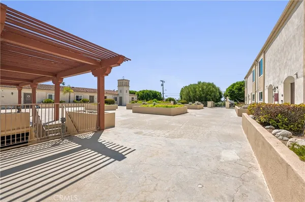 $4,250 | 120 South Francisca Avenue, Unit 16, Redondo Beach, CA 90277