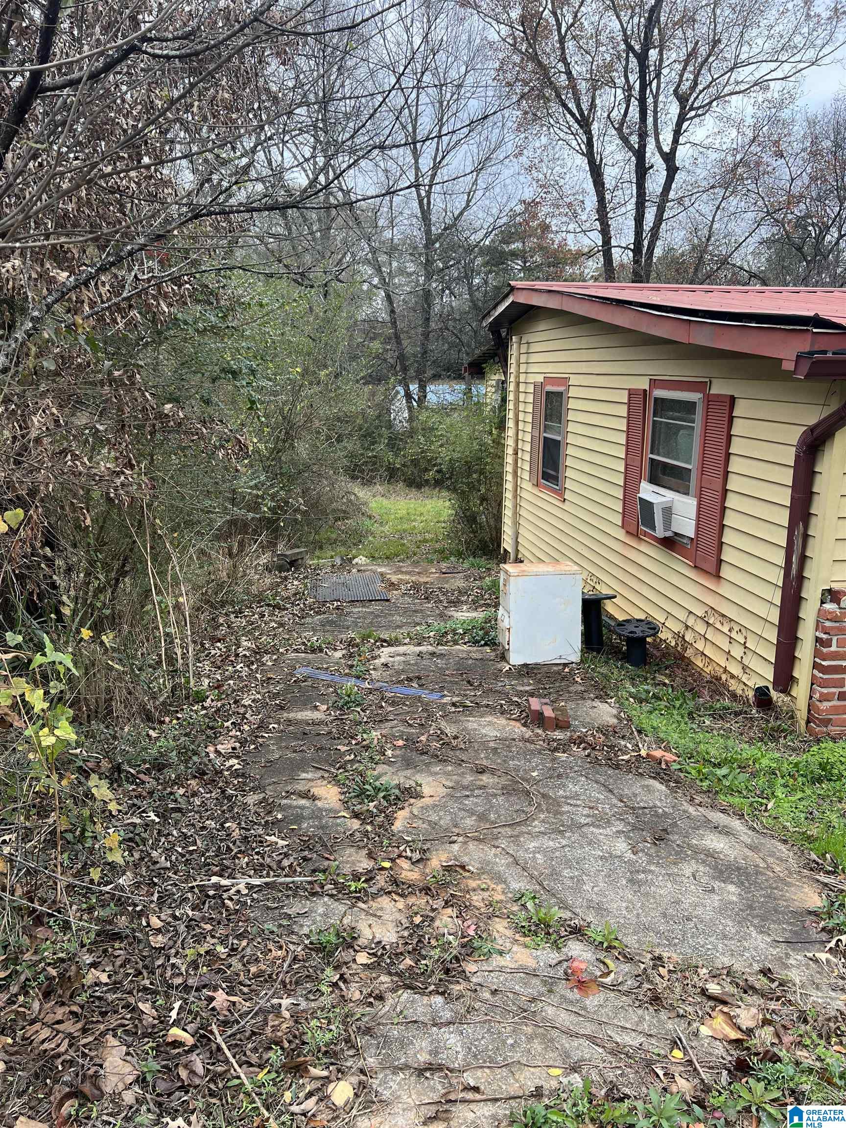 119 Lide Road Talladega, AL 35160 - Photo 7 of 11
