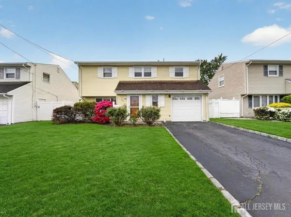 $729,000 | 95 Pine Street, Iselin, NJ 08830