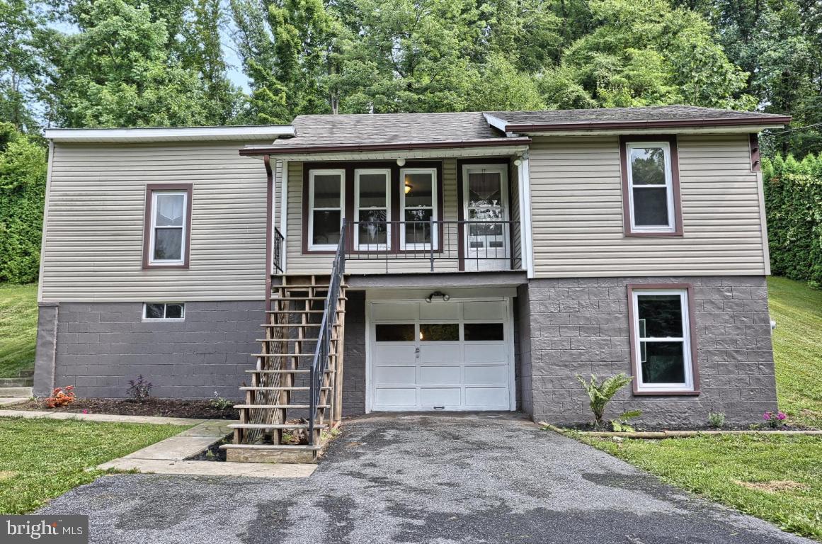 878 Mt Wilson Road Lebanon, PA 17042 - Photo 1 of 26 Gallery Image 1