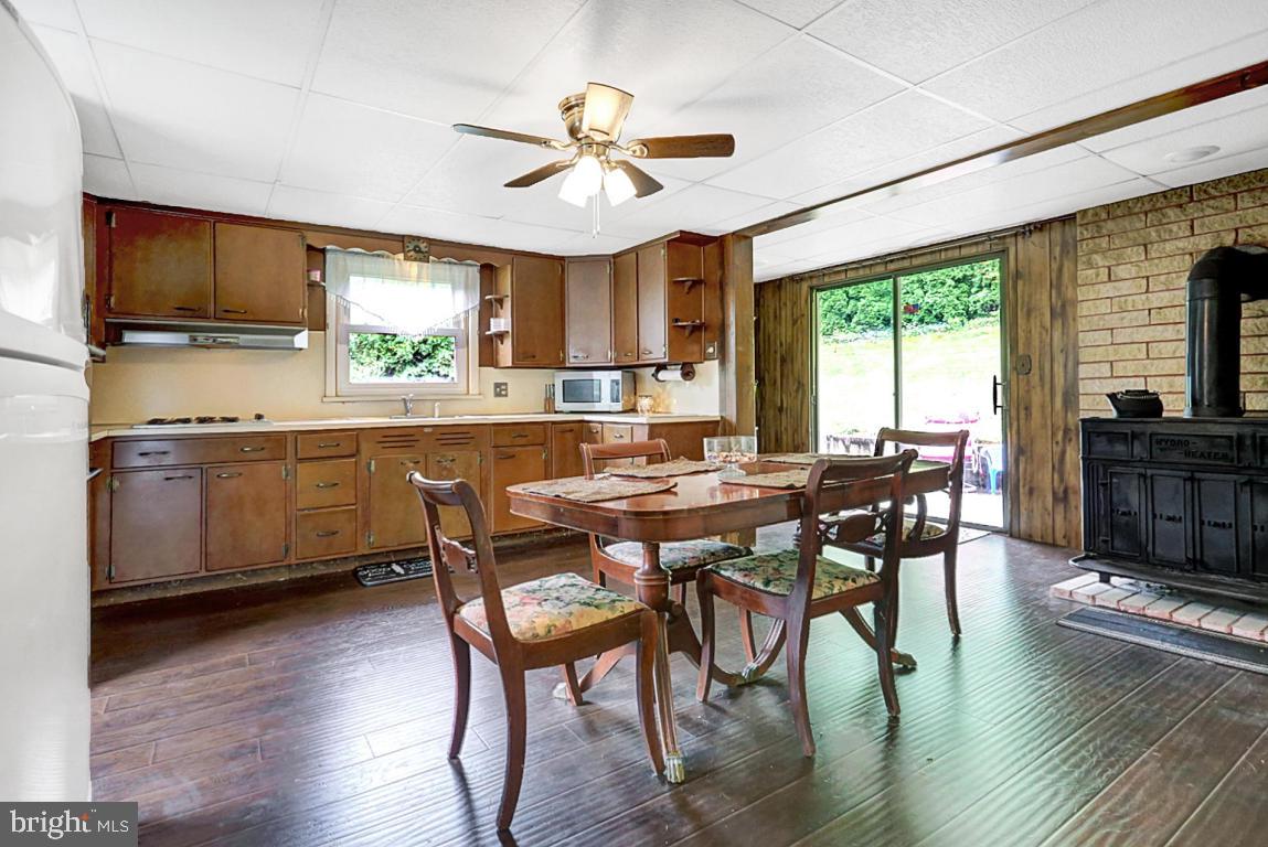 878 Mt Wilson Road Lebanon, PA 17042 - Photo 4 of 26 Gallery Image 4