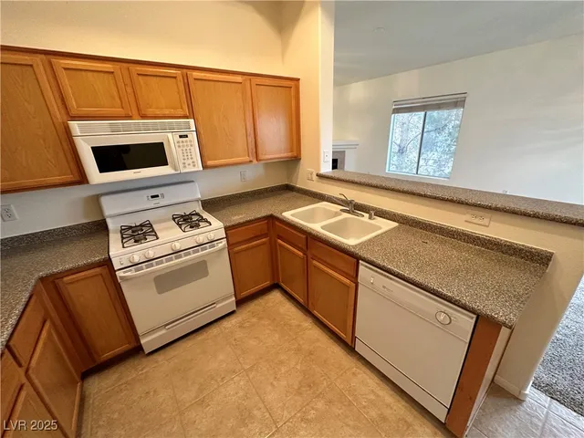 $269,000 | 3354 Indian Shadow Street, Unit 203, Las Vegas, NV 89129