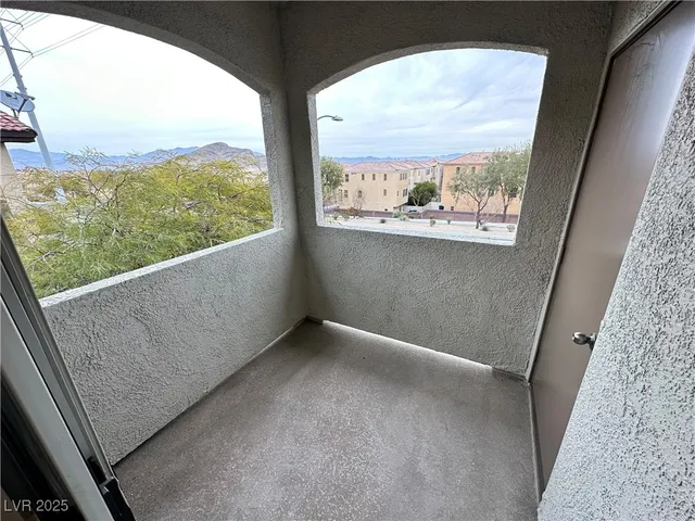 $269,000 | 3354 Indian Shadow Street, Unit 203, Las Vegas, NV 89129