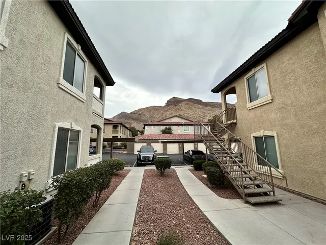 $269,000 | 3354 Indian Shadow Street, Unit 203, Las Vegas, NV 89129