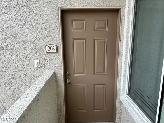 $269,000 | 3354 Indian Shadow Street, Unit 203, Las Vegas, NV 89129