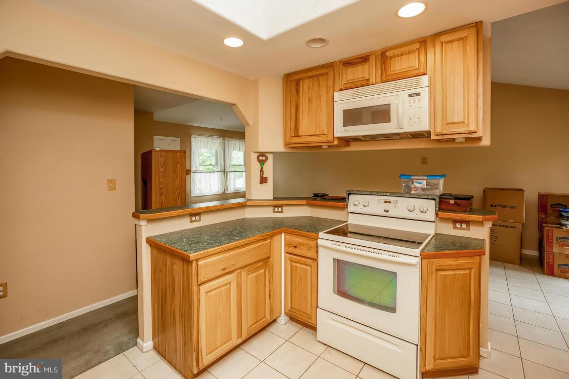 219 Mountain Road Pasadena, MD 21122 - Photo 16 of 30 Kitchen