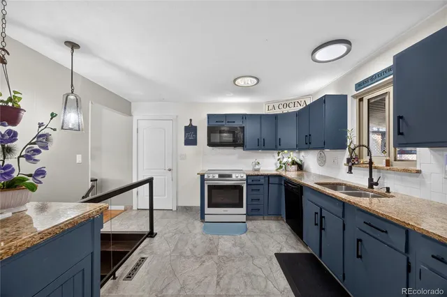 $375,000 | 2523 West 14th Street Road, Greeley, CO 80634