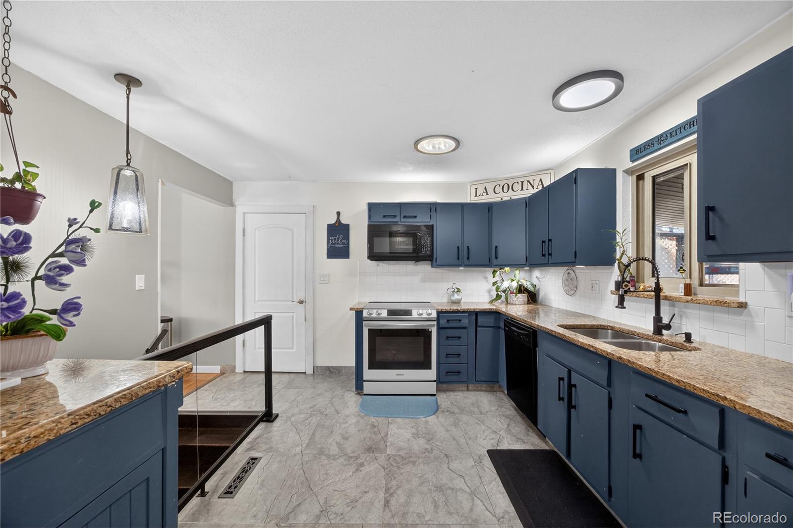 2523 West 14th Street Road Greeley, CO 80634 - Photo 9 of 28