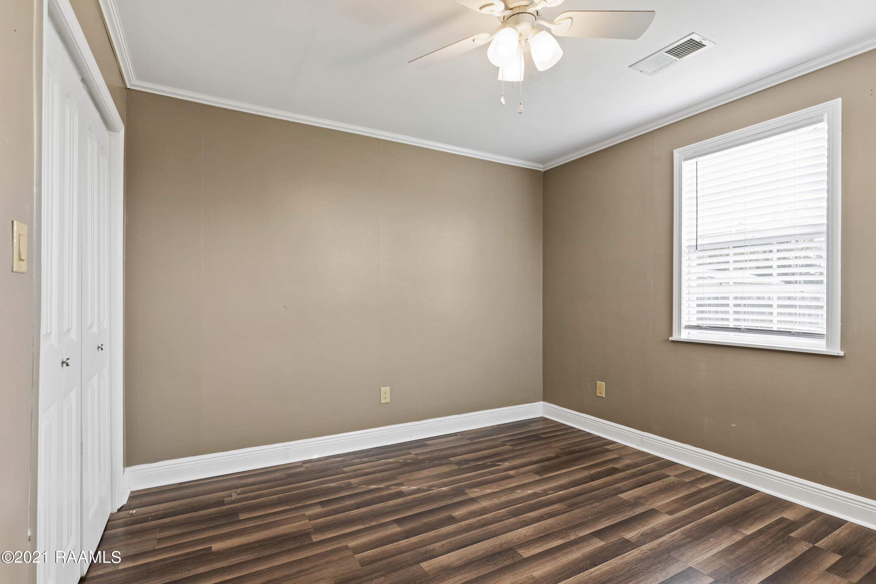 4715 Eraste Hebert Road New Iberia, LA 70560 - Photo 14 of 22 Gallery Image 14