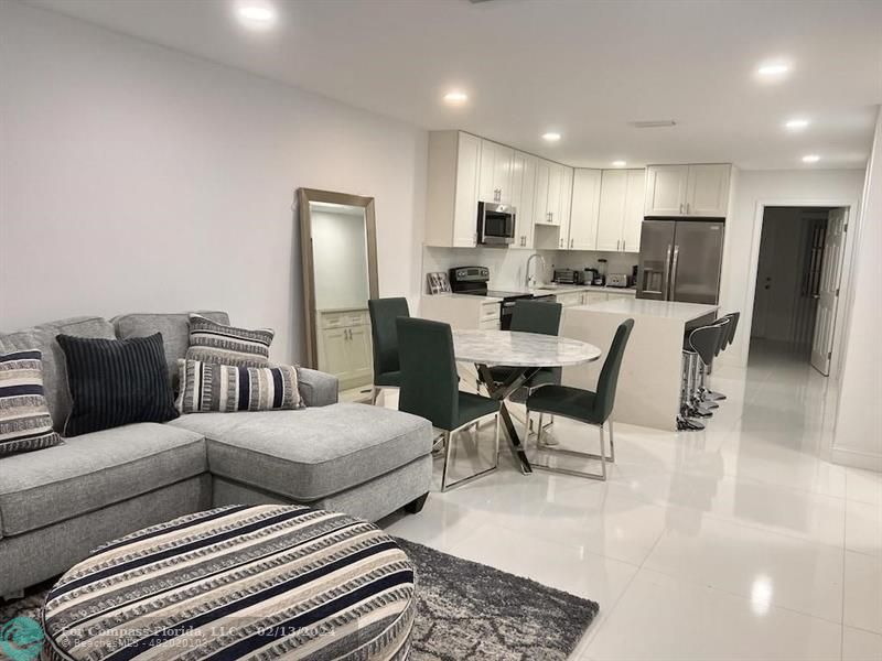 230 Northeast 9th Ave  