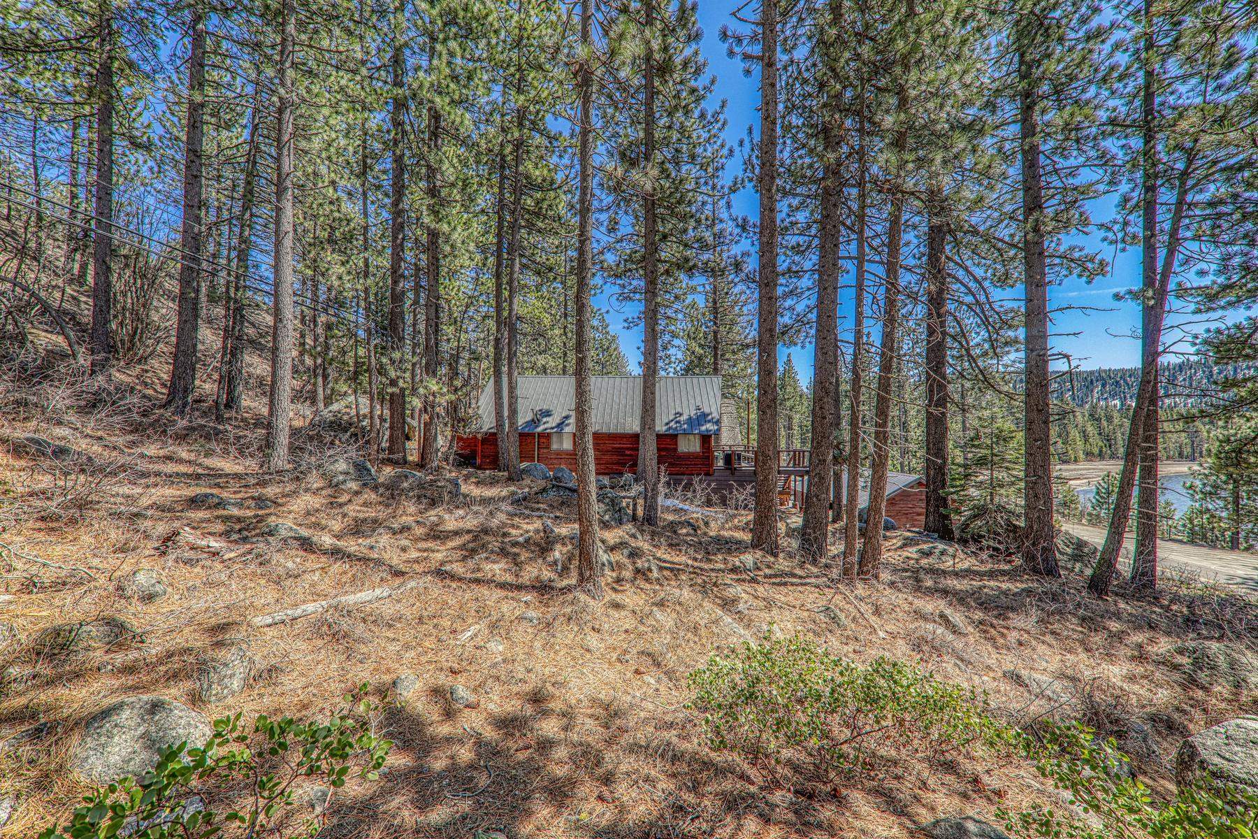 13014 Donner Pass Road Truckee, CA 96161 - Photo 18 of 28 Gallery Image 18