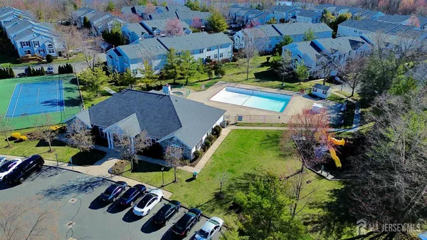 $575,000 | 14 Linda Court, South Amboy, NJ 08879